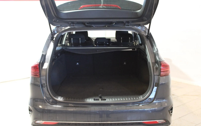 Kia Ceed cena 94500 przebieg: 28100, rok produkcji 2023 z Frombork małe 137